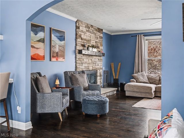 4314 S Fall Lake Drive, Avon, OH 44011