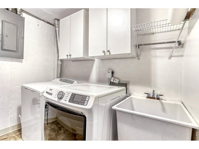 112 Longs Peak Dr, Lyons, CO 80540