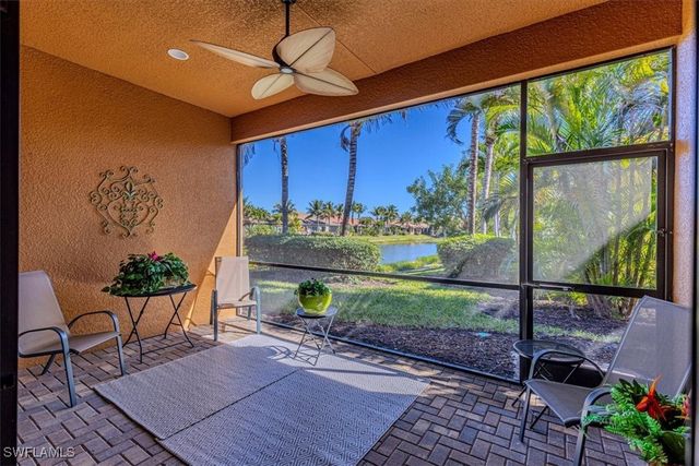 13462 Sumter LN, Naples, FL 34109