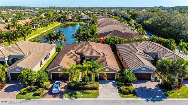 13462 Sumter LN, Naples, FL 34109