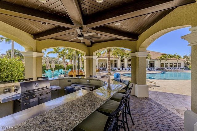 13462 Sumter LN, Naples, FL 34109