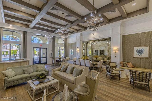 13462 Sumter LN, Naples, FL 34109