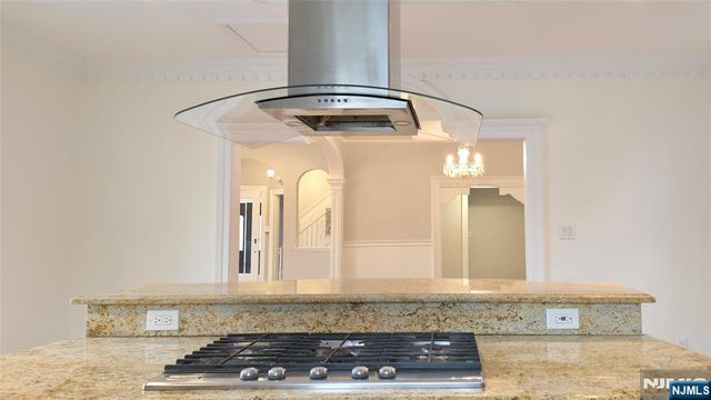 234 Holmes Street, Belleville, NJ 07109