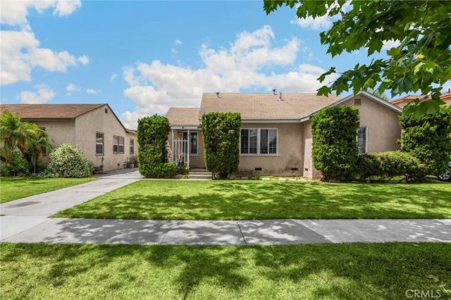 6149 Blackthorne, Lakewood, CA 90712