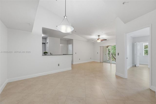 2451 Centergate Dr 303, Miramar, FL 33025