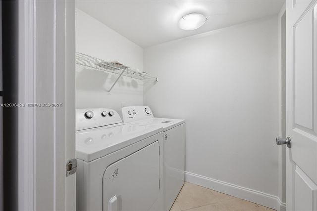 2451 Centergate Dr 303, Miramar, FL 33025