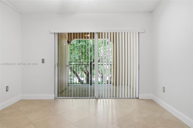 2451 Centergate Dr 303, Miramar, FL 33025