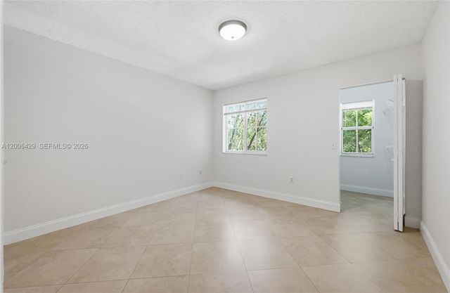 2451 Centergate Dr 303, Miramar, FL 33025