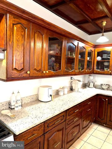 730 W ERIE AVE, Philadelphia, PA 19140