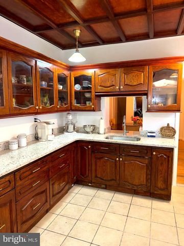 730 W ERIE AVE, Philadelphia, PA 19140