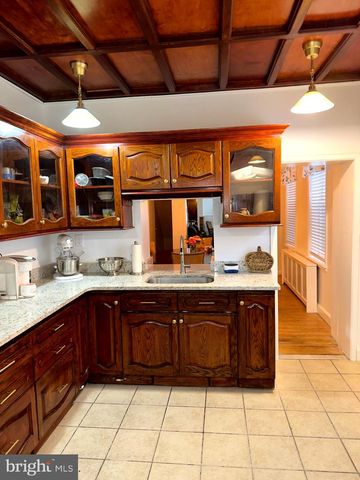 730 W ERIE AVE, Philadelphia, PA 19140