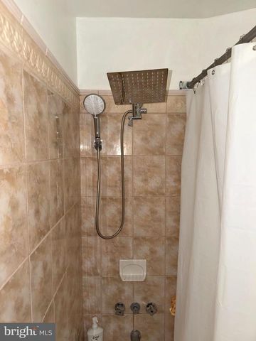 730 W ERIE AVE, Philadelphia, PA 19140