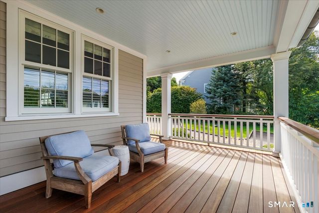 284 Park Street, New Canaan, CT 06840