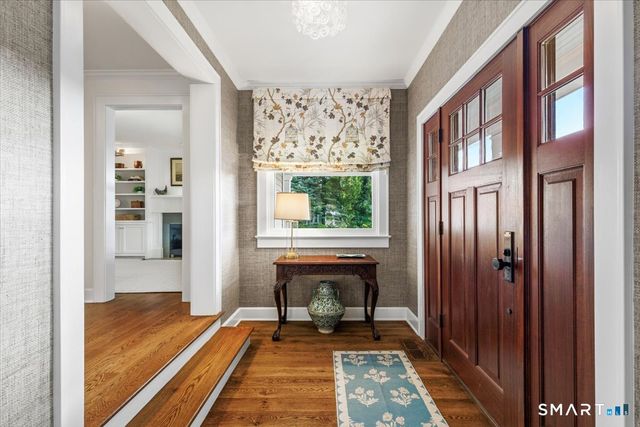 284 Park Street, New Canaan, CT 06840