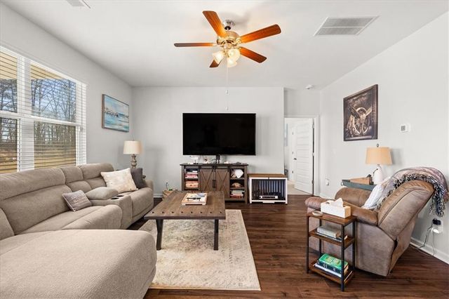 188 Canyon Ferry Way, Hoschton, GA 30548