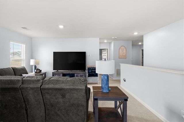 188 Canyon Ferry Way, Hoschton, GA 30548