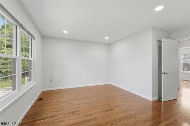543 Manchester Ct, Piscataway Twp., NJ 08854