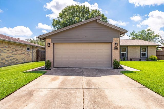 306 Morningside Drive, League City, TX 77573