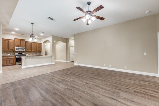 4721 Camp Verde Circle, Sherman, TX 75092