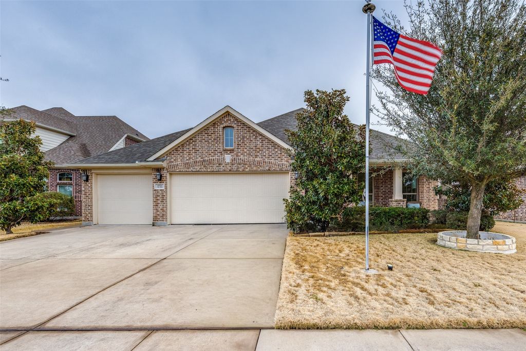 4721 Camp Verde Circle, Sherman, TX 75092