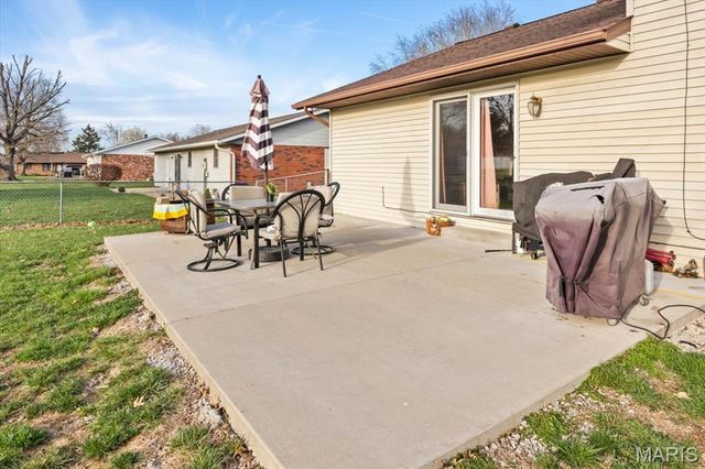 113 Jefferson Drive, Waterloo, IL 62298