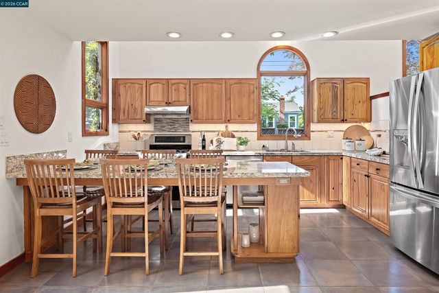 1301 Dewing Ln, Walnut Creek, CA 94595