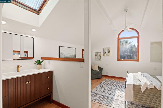 1301 Dewing Ln, Walnut Creek, CA 94595