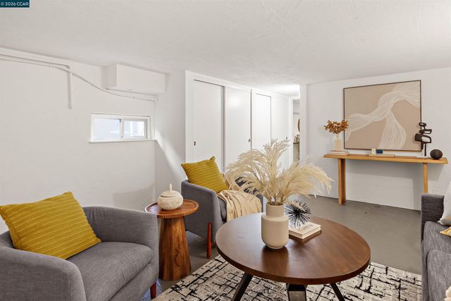 1301 Dewing Ln, Walnut Creek, CA 94595