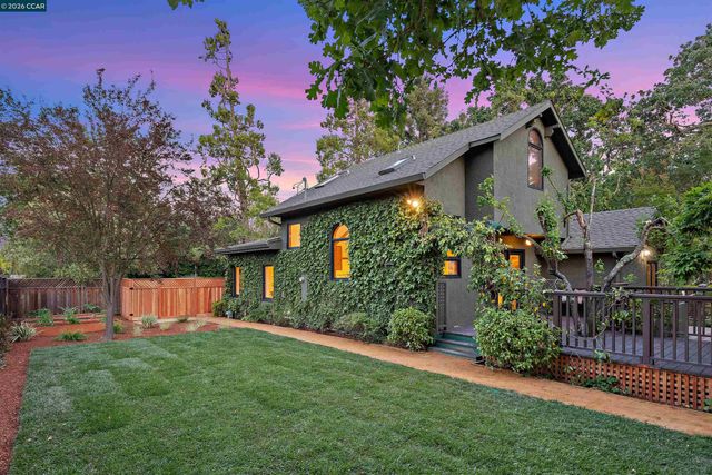 1301 Dewing Ln, Walnut Creek, CA 94595