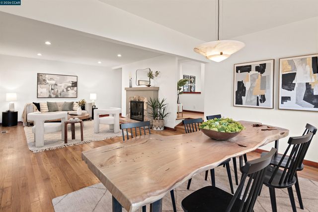 1301 Dewing Ln, Walnut Creek, CA 94595