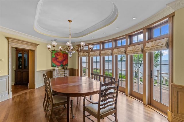 5 Decatur Avenue, Jamestown, RI 02835