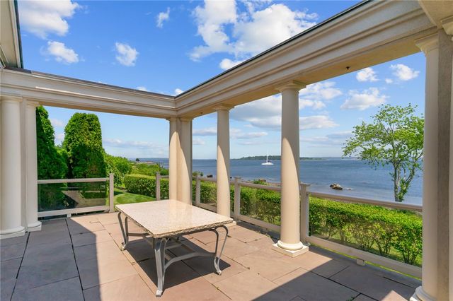 5 Decatur Avenue, Jamestown, RI 02835