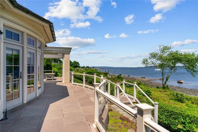 5 Decatur Avenue, Jamestown, RI 02835