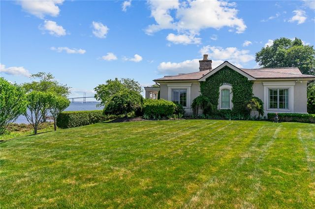 5 Decatur Avenue, Jamestown, RI 02835