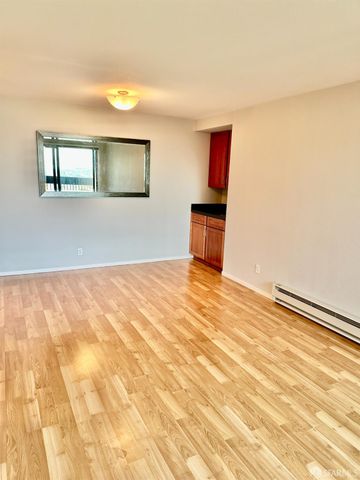 5177 Diamond Heights Boulevard 113, San Francisco, CA 94131