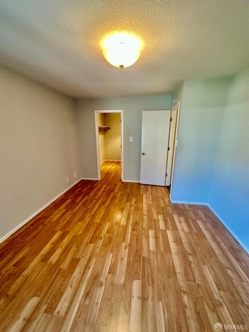 5177 Diamond Heights Boulevard 113, San Francisco, CA 94131