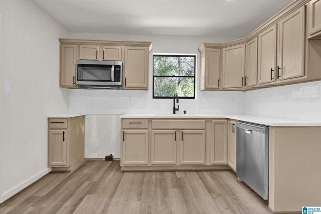 6681 BURCHFIELD LOOP, Mccalla, AL 35111