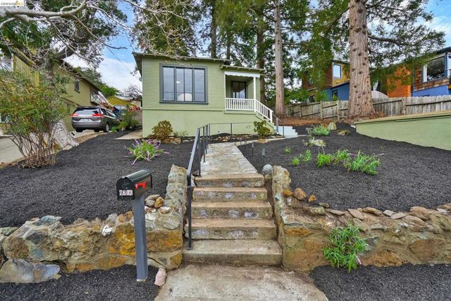 7603 7603 Terrace Dr, El Cerrito, CA 94530