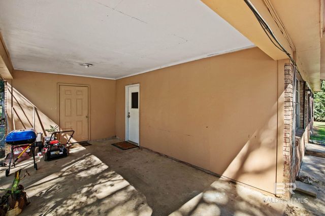 605 Dow Court, Bay Minette, AL 36507