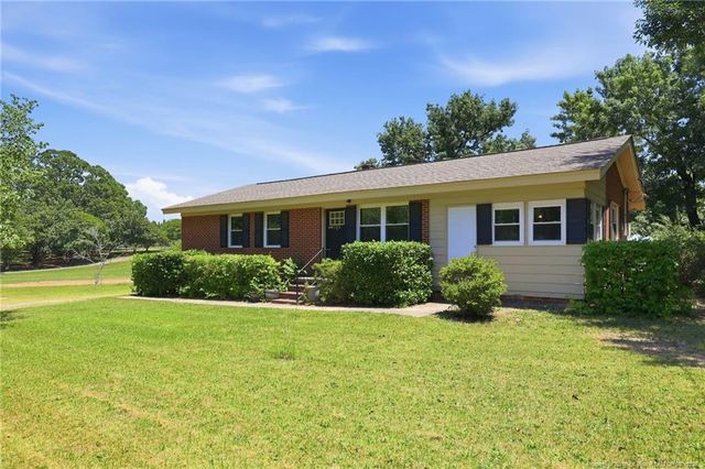 105 Watson Lake Drive, Broadway, NC 27505
