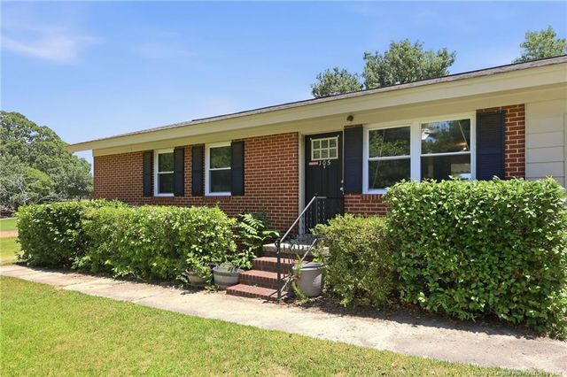 105 Watson Lake Drive, Broadway, NC 27505