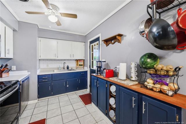 105 Watson Lake Drive, Broadway, NC 27505