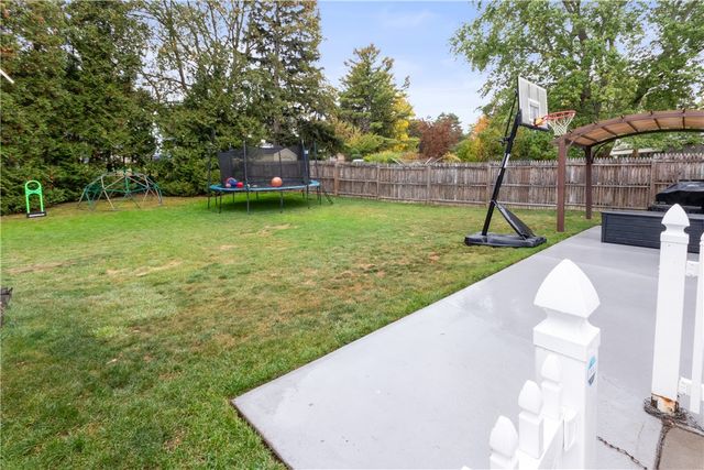 33 Bennett Street, Geneva City, NY 14456