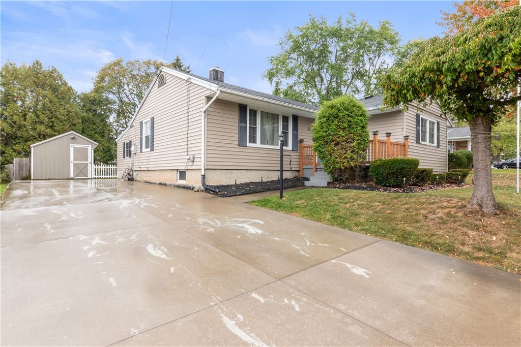 33 Bennett Street, Geneva City, NY 14456