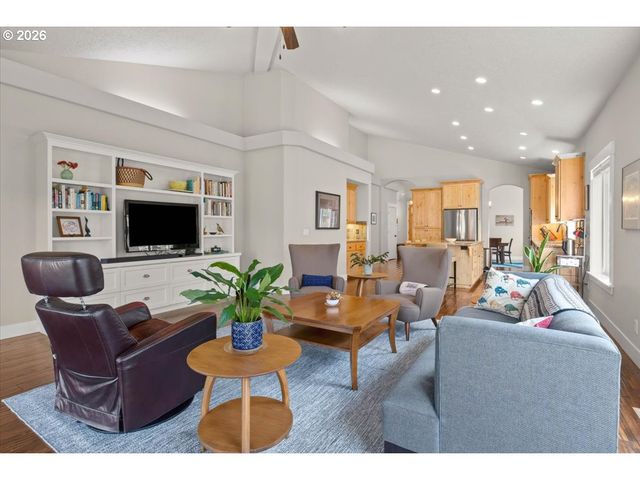 3915 TAYSIDE St, Salem, OR 97302
