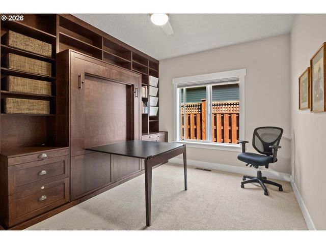 3915 TAYSIDE St, Salem, OR 97302