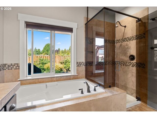 3915 TAYSIDE St, Salem, OR 97302