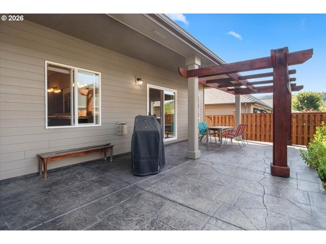 3915 TAYSIDE St, Salem, OR 97302