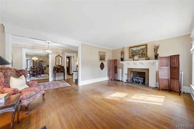 82 Bidwell Parkway, Buffalo, NY 14222