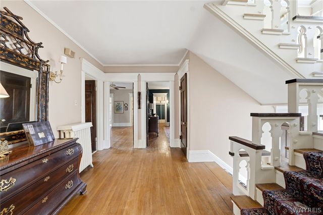 82 Bidwell Parkway, Buffalo, NY 14222
